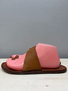 Beek Brown Leather Finch Toe Ring Sandals Size 9